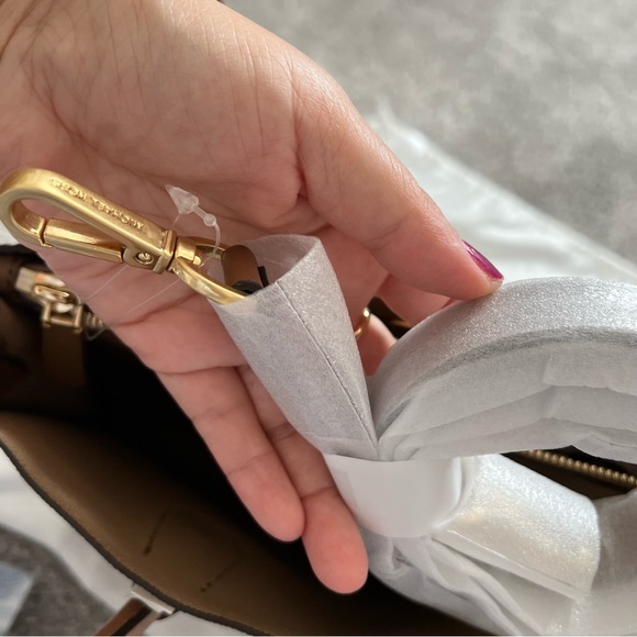 Michael Kors MK purse special design large mercer satchel bag NWT - Picture 14 of 14